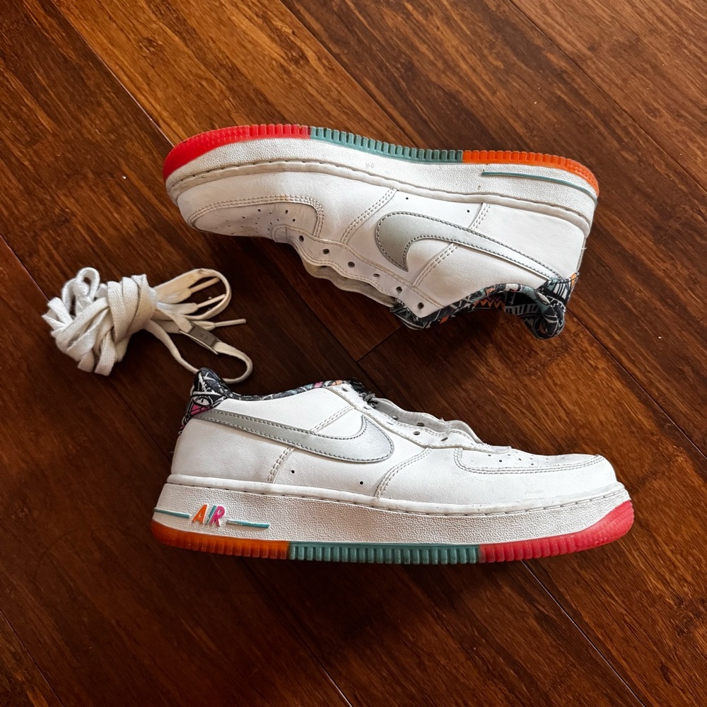 Nike AF1 Air Force 1 Low Special Edition Multicolor Block Graphic White Sneakers